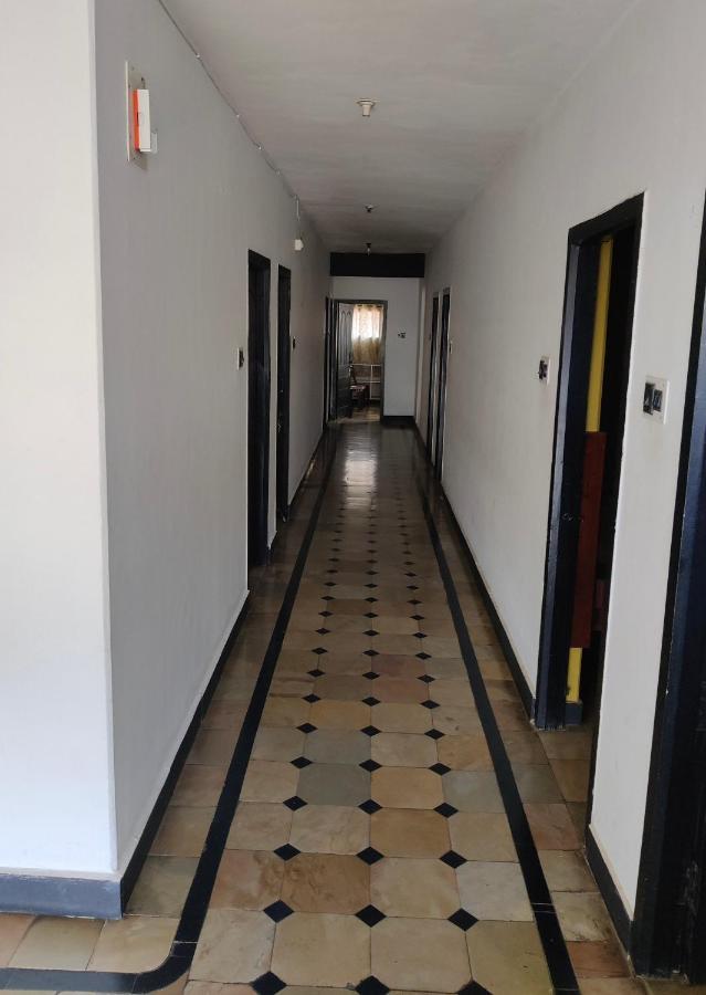 Hotel Caveri Comfort Inn Madikeri Kültér fotó